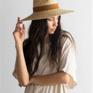 NWT GIGI PIP “Isla” Straw Fedora Hat